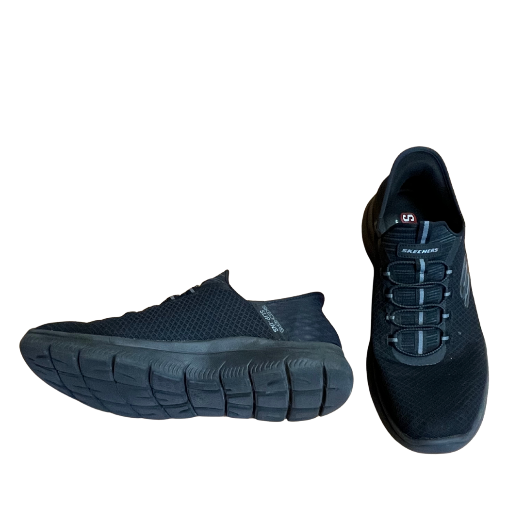 Skechers