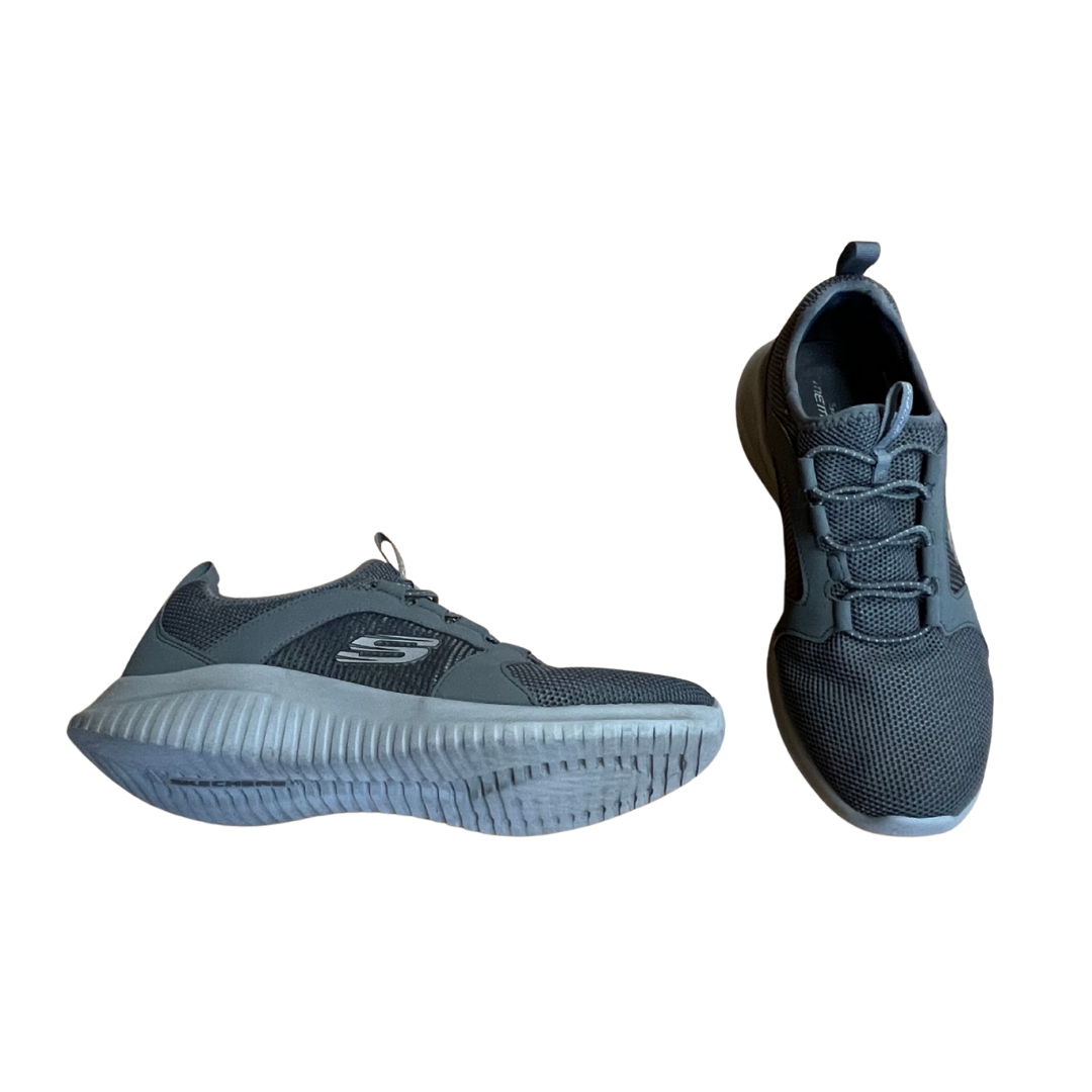 Skechers