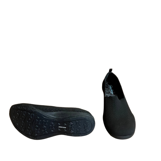 Skechers