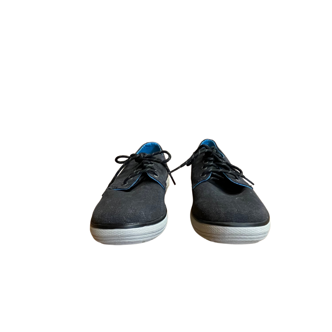 Skechers