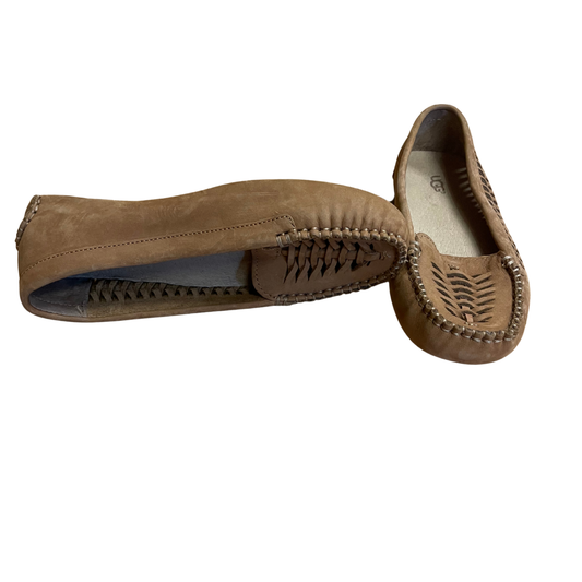 UGG