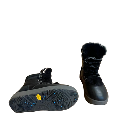 UGG