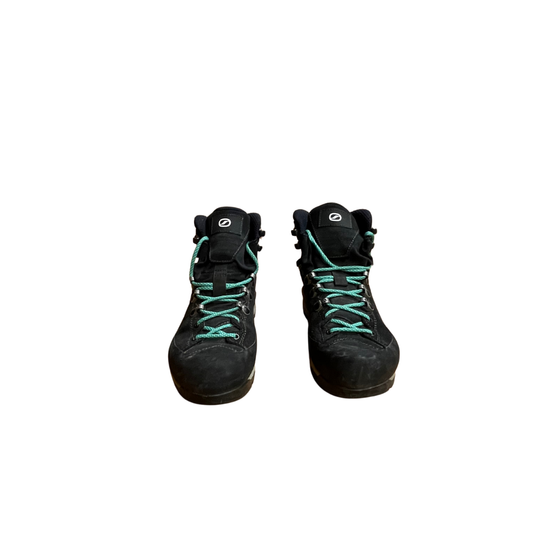 Scarpa