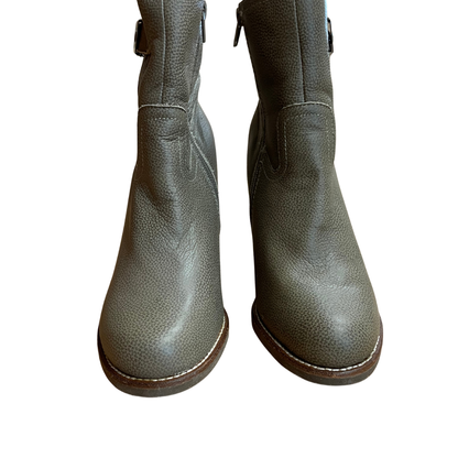 Scholl