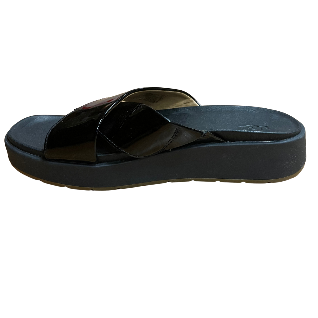 UGG