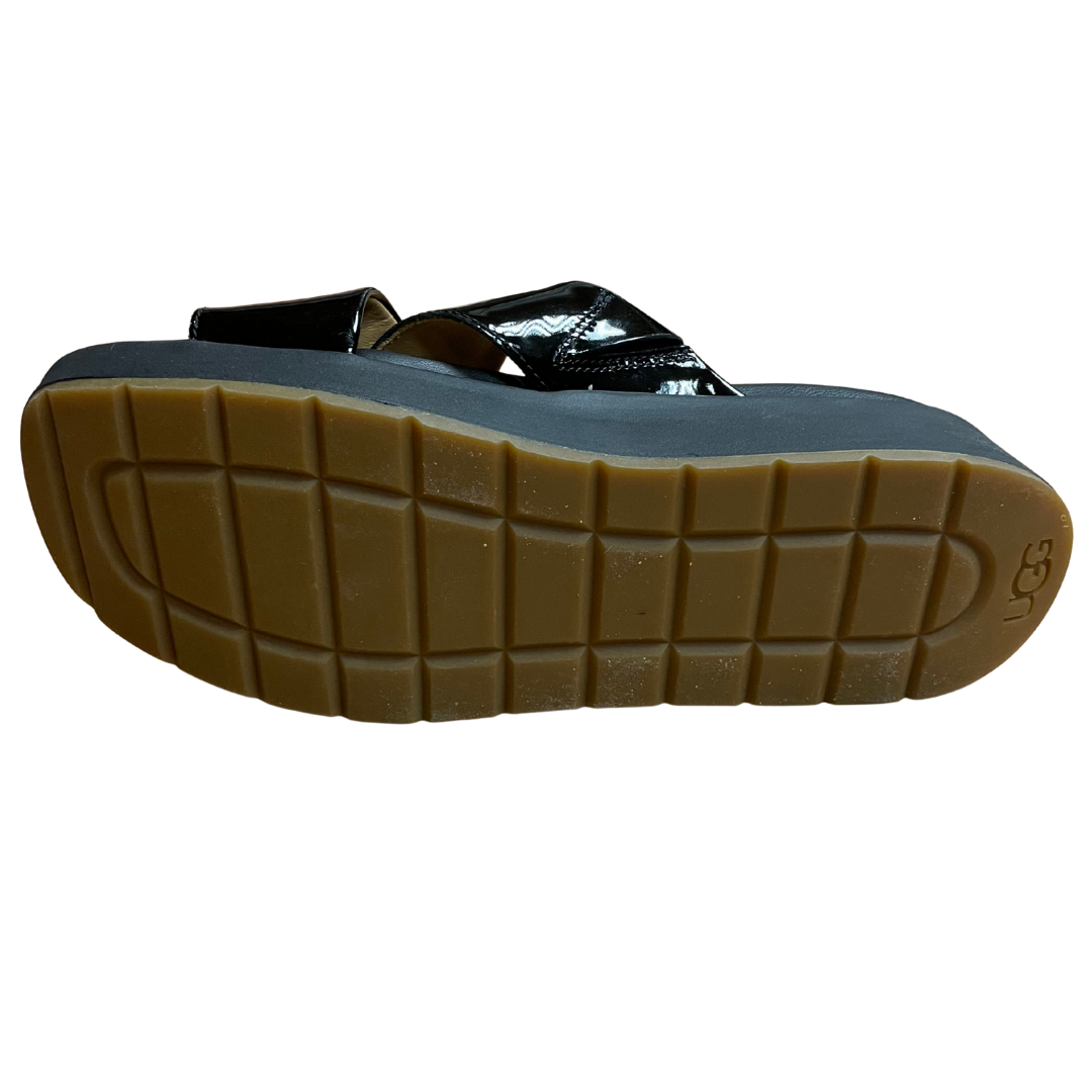 UGG