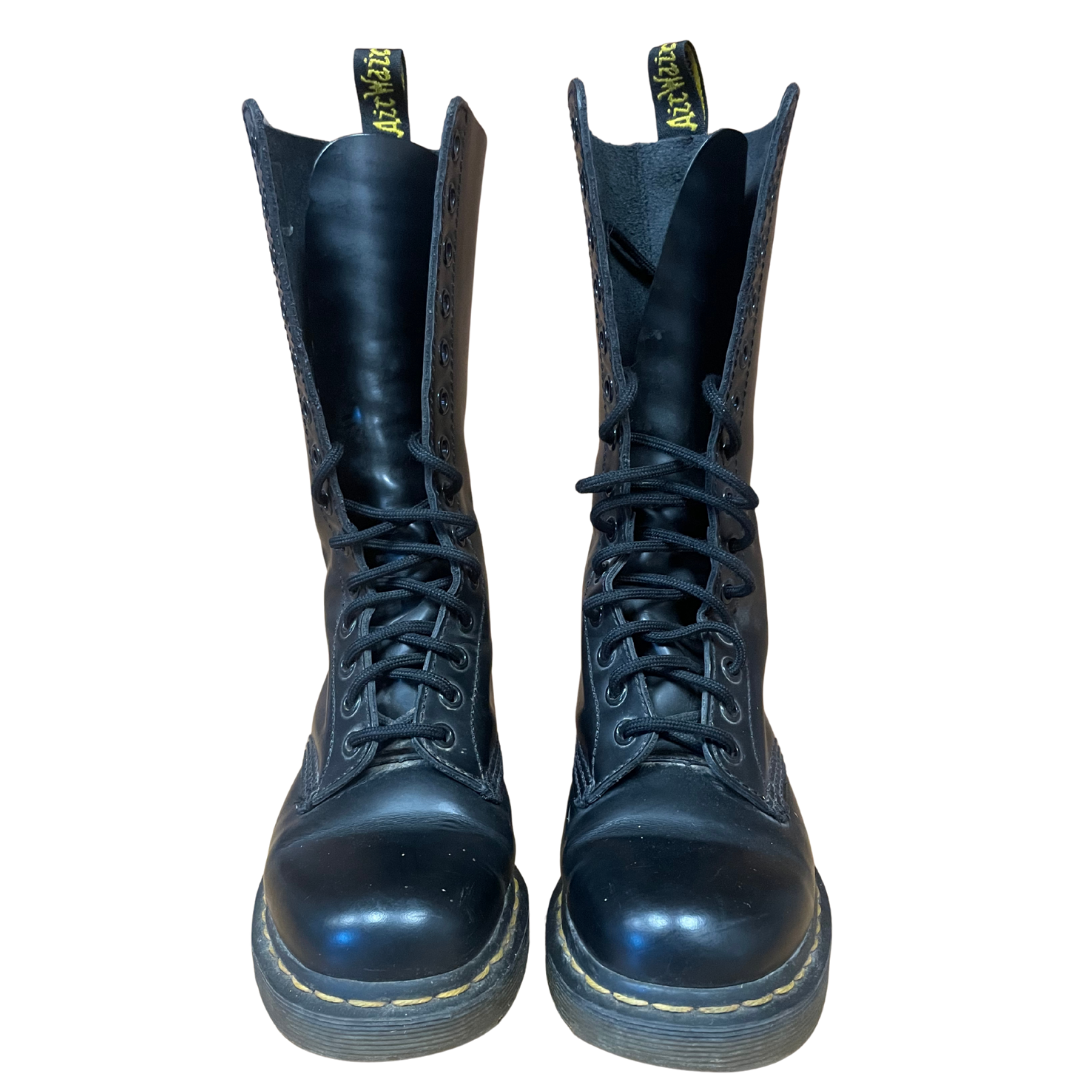Dr. Martens