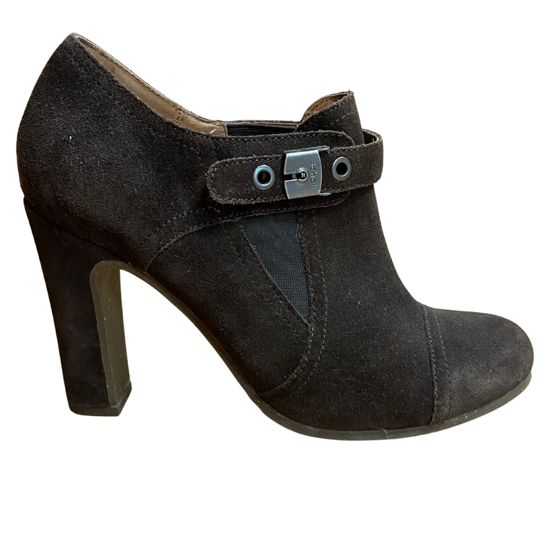 Scholl