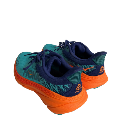 Hoka Challanger Art 7