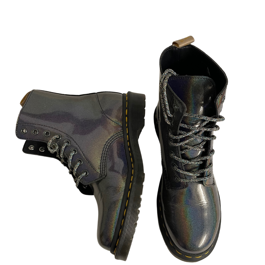 Dr. Martens Schuhe